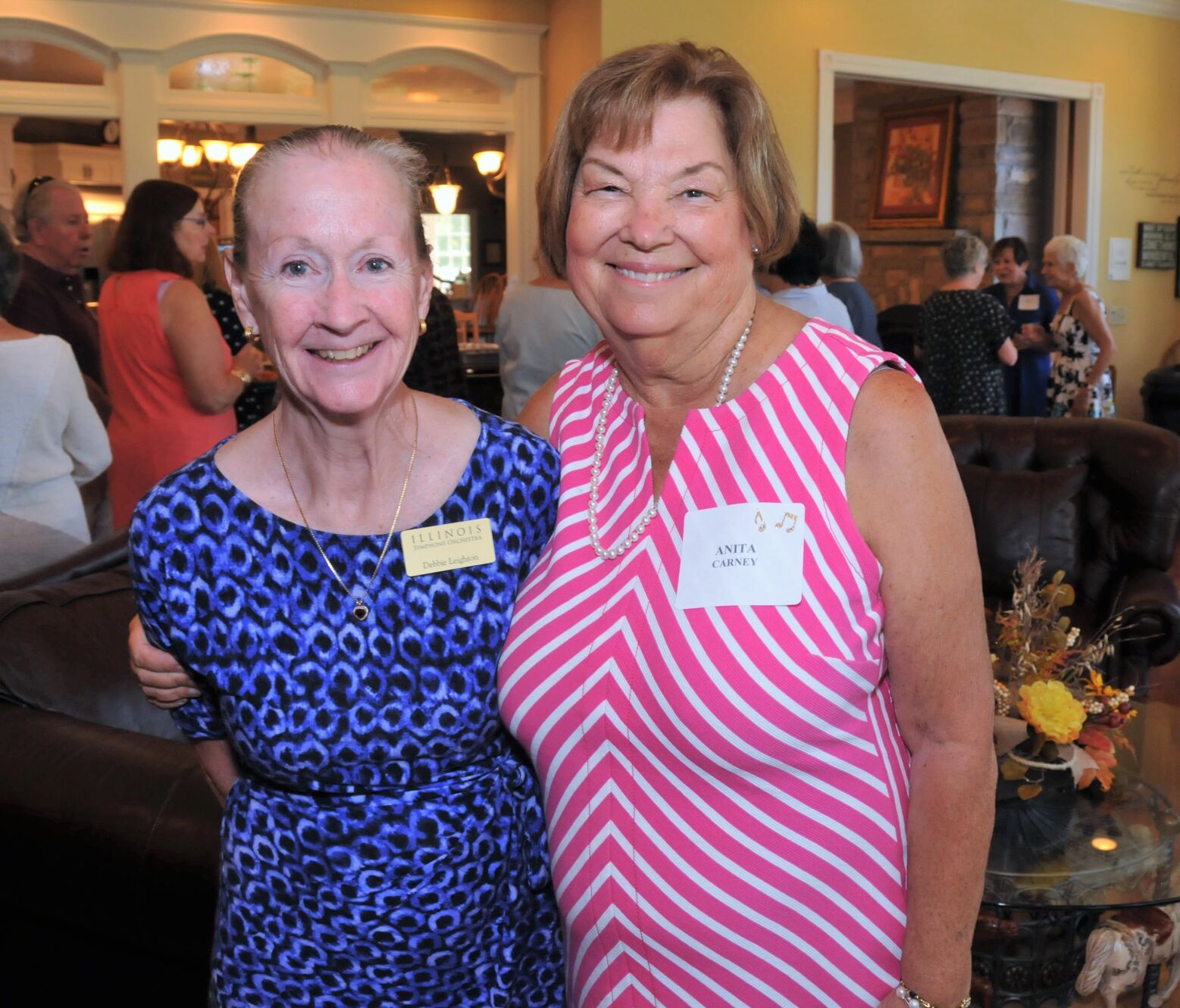 Debra Leighton, Anita Carney